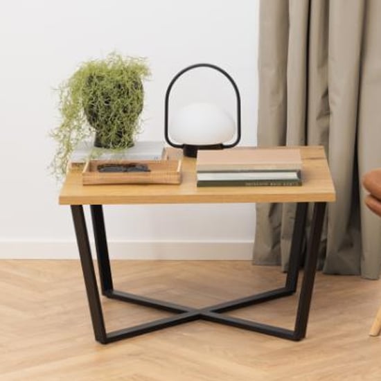 Altoona Wooden Coffee Table Square In Matt Wild Oak