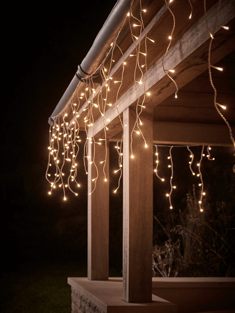 Outdoor Connectable Icicle Lights Outdoor Connectable Icicle Lights