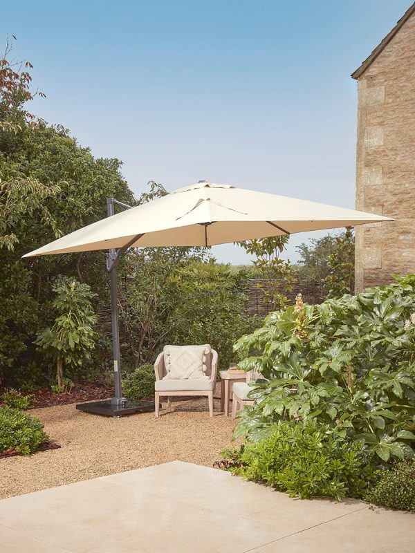 The Ultimate Cantilever Parasol Set - Square